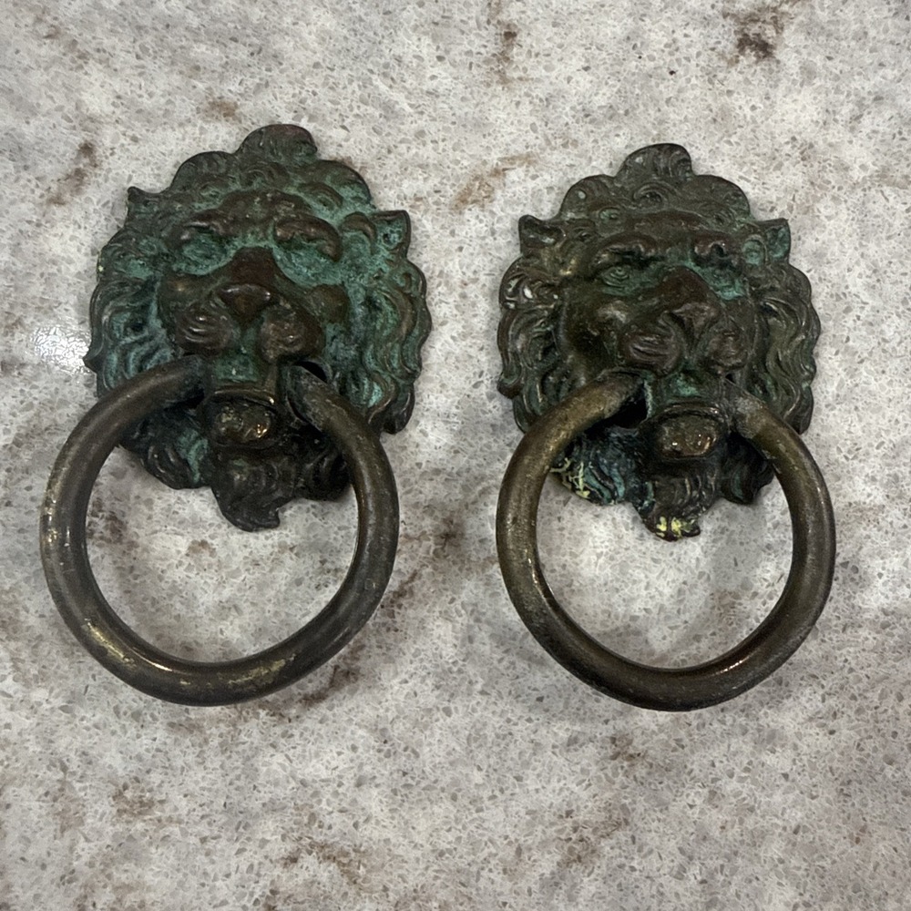 2 Vintage Brass Lion Head Dresser Chest Drawer Knob Cabinet Pull Patina 3D READ